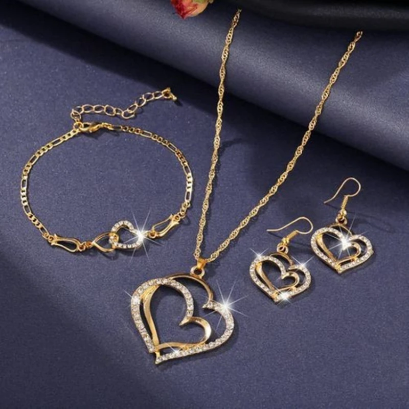 2025 New European and American Popular Accessory Set, Dinner Dress, Double Heart Peach Shaped Earrings Necklace Set