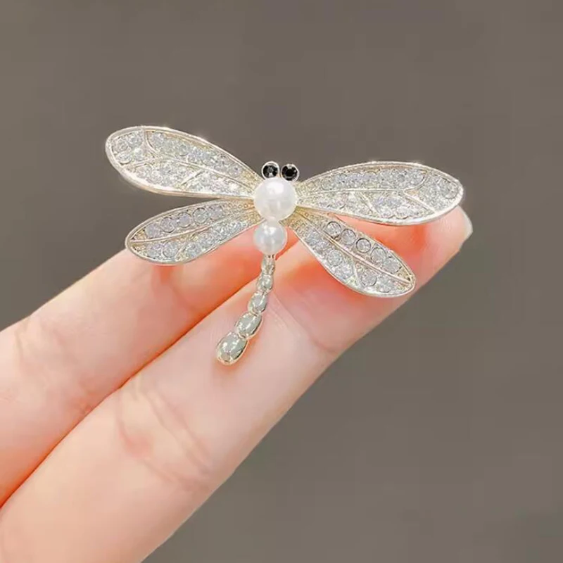 Vintage Shinny Crystal Rhinestone Pearl Dragonfly Brooches For Women Dress Silk Scarf Insect Corsage Pins Jewelry Accessories