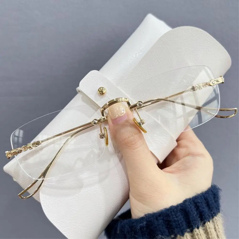 Anti-Blue Light Glasses Photochromic Sunglasses Women Men Oversized Frame Eye Protection Ultra Light Eyeglasses Office Computer